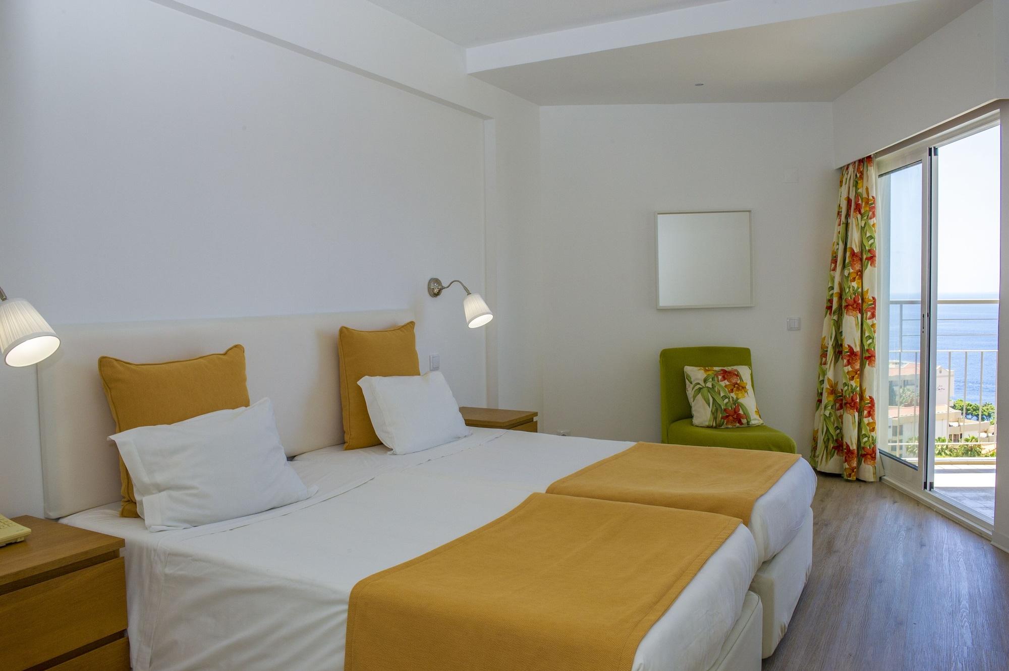 Florasol Residence Hotel - Dorisol Hotels Funchal  Bagian luar foto
