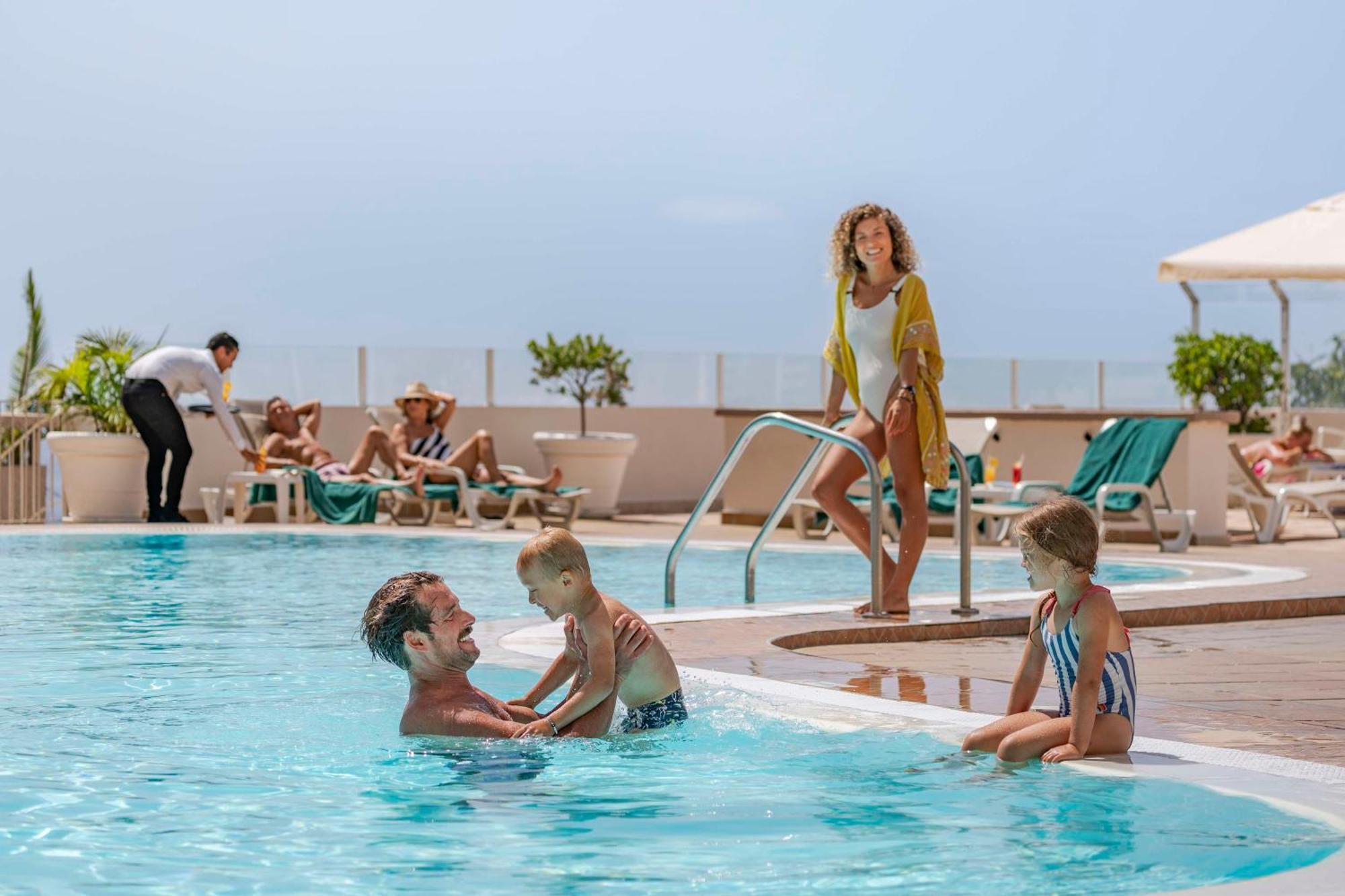 Florasol Residence Hotel - Dorisol Hotels Funchal  Bagian luar foto