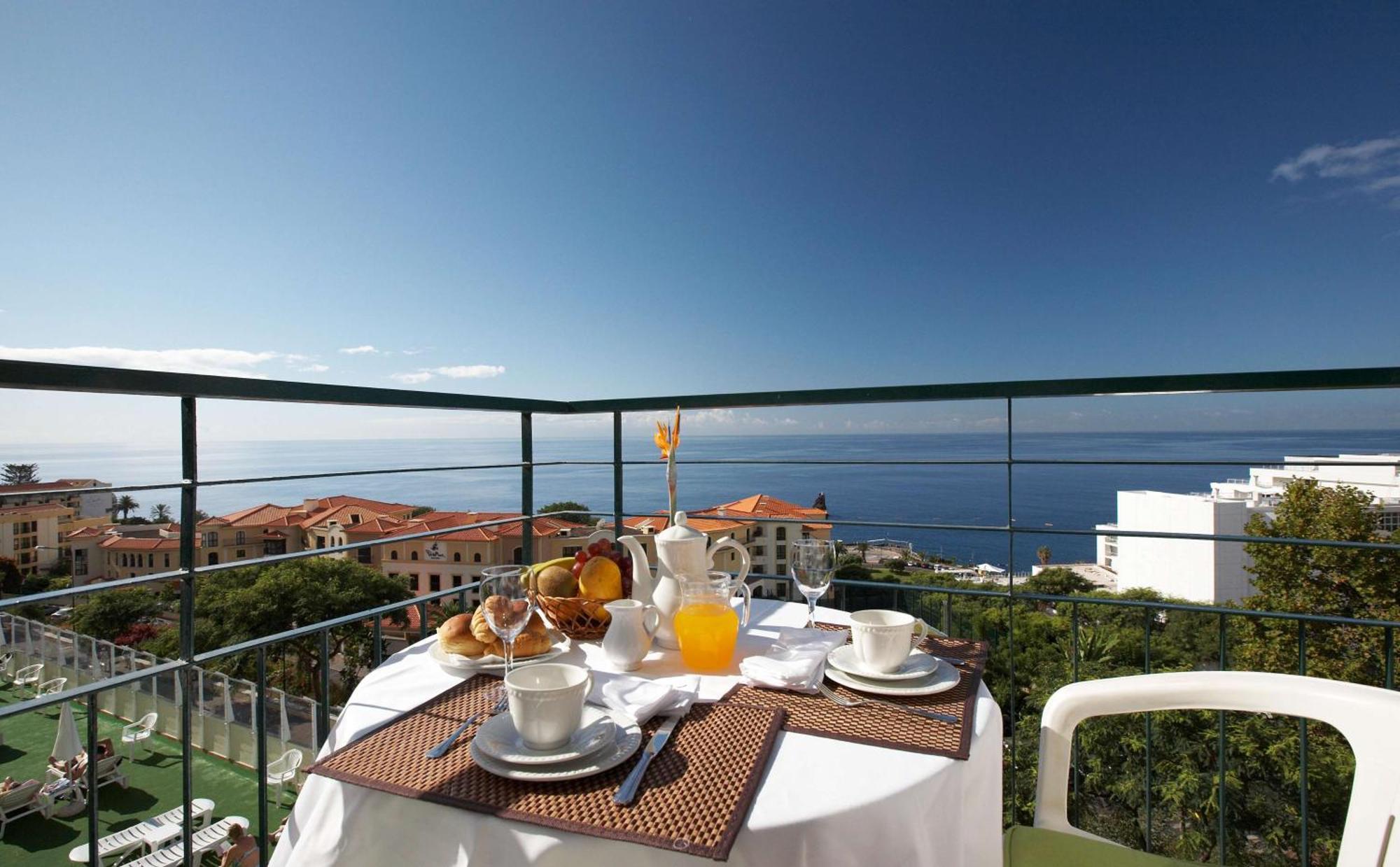 Florasol Residence Hotel - Dorisol Hotels Funchal  Bagian luar foto